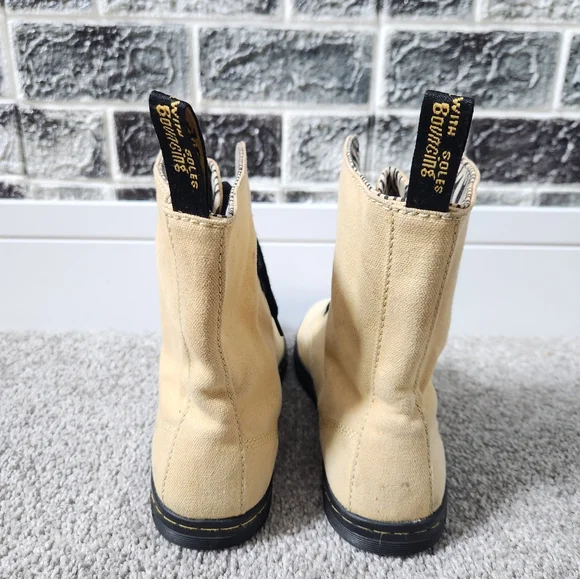 Dr Martens Stratford Women's Yellow Boots Size 9 - Picture 7 of 10